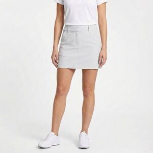 PUMA . Pounce Skirt in Glacier Gray